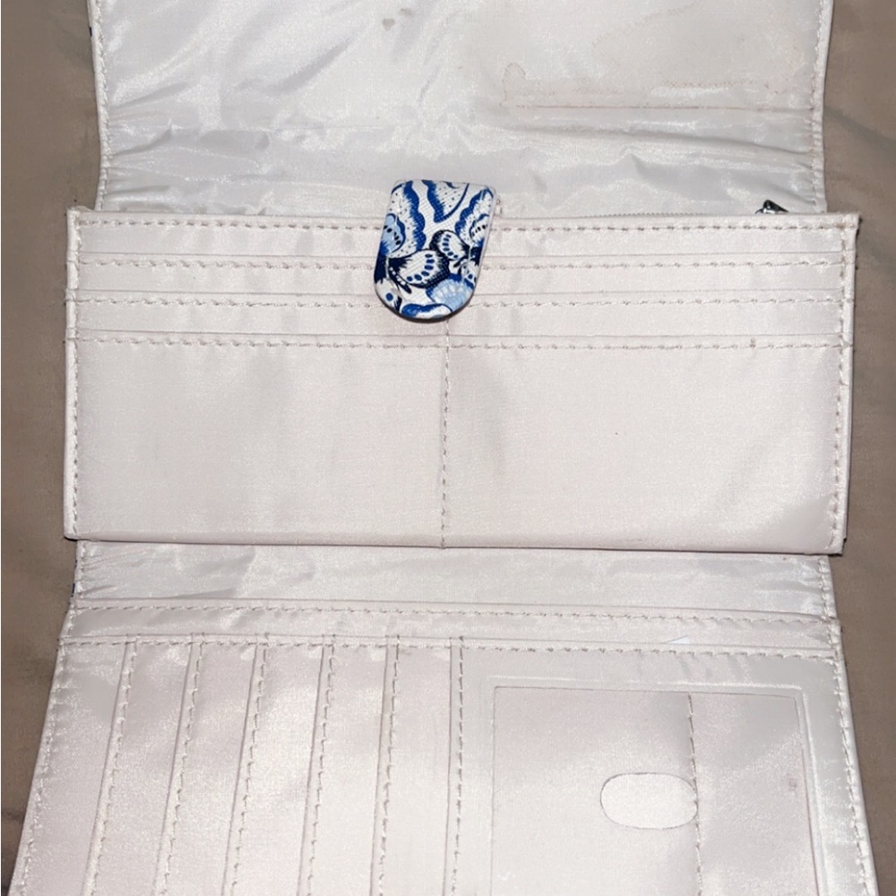Butterfly wallet